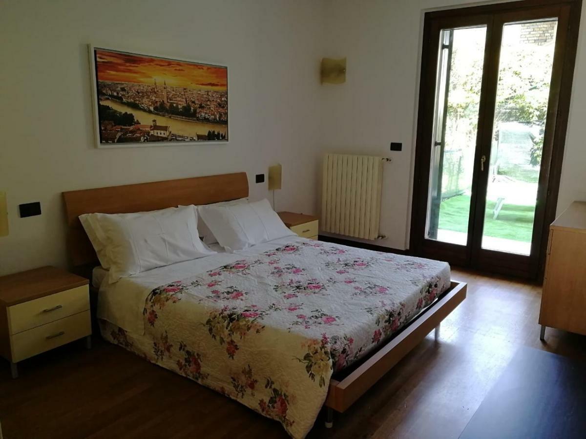 Home sweet Home Castelnuovo del Garda Buitenkant foto